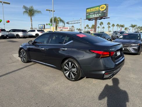 Used 2021 Nissan Altima 2.5 SL image 4
