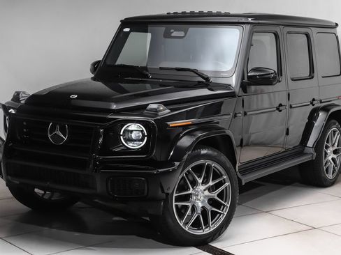Certified 2025 Mercedes-Benz G 550 image 1