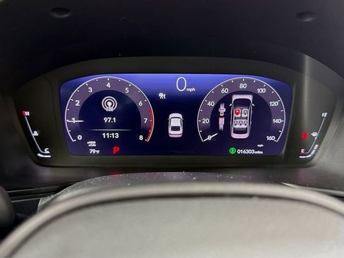 Certified 2025 Honda Accord LX image 9