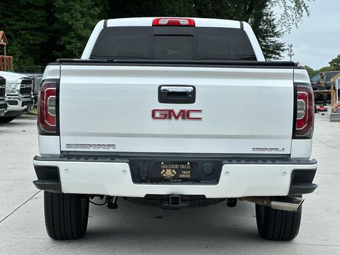 Used 2017 GMC Sierra 1500 Denali AWD/4WD image 6