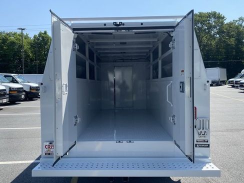 New 2025 Chevrolet Express 3500 w/ Power Convenience Package image 8