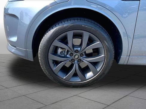 Used 2023 Land Rover Discovery Sport SE R-Dynamic AWD/4WD image 11