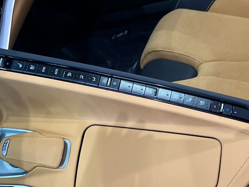 Used 2025 Chevrolet Corvette Z06 w/ Z07 Performance Package image 19