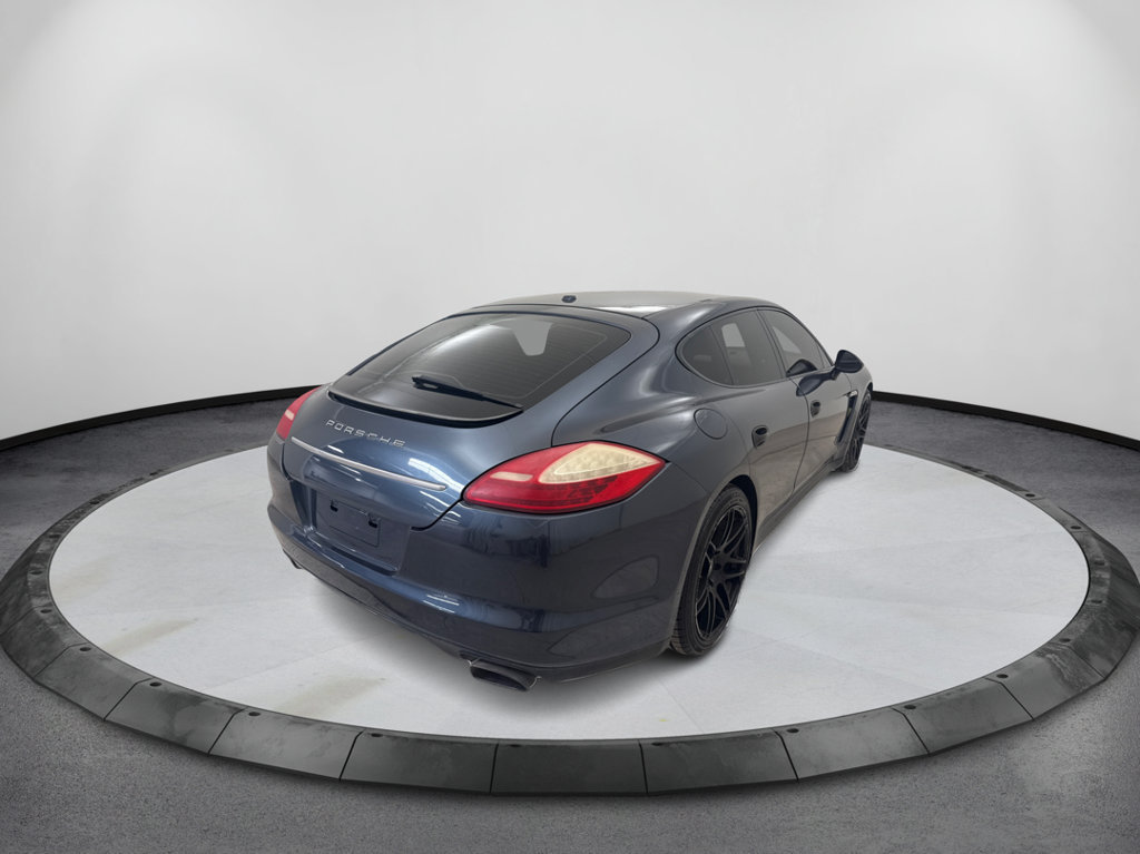Used 2012 Porsche Panamera 4 image 6