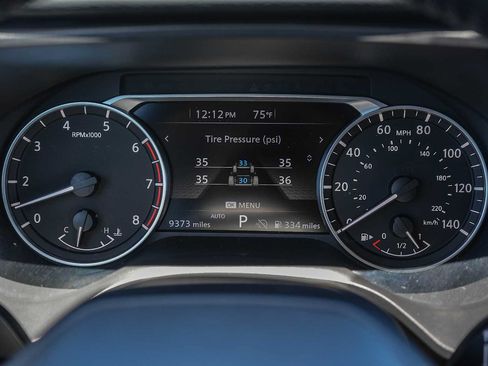 Used 2025 Nissan Rogue SV AWD/4WD image 22