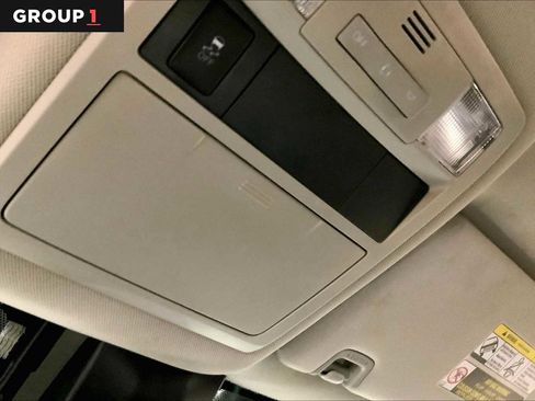 Used 2019 Toyota Tacoma SR5 image 33