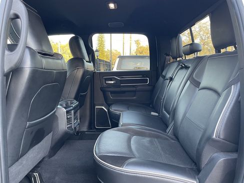 Used 2020 RAM 2500 Laramie w/ Night Edition image 24