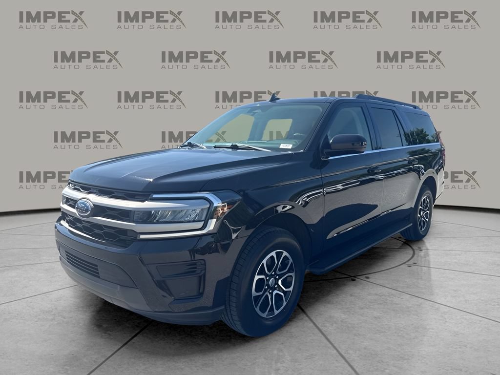 Used 2024 Ford Expedition Max XLT AWD/4WD image 1