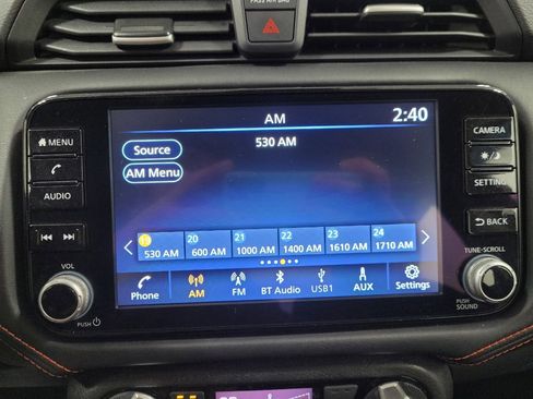 Used 2023 Nissan Versa SR w/ Trunk Package image 25