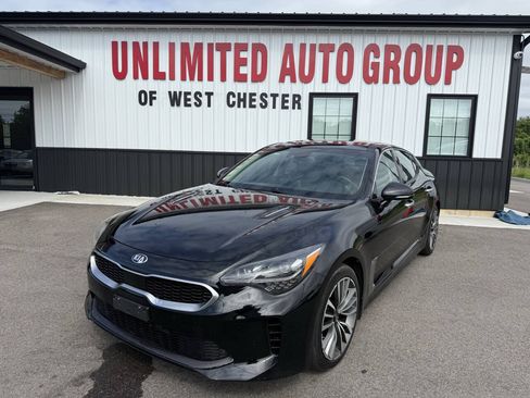 Used 2018 Kia Stinger Premium AWD/4WD image 1