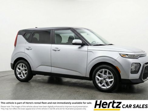 Used 2025 Kia Soul LX w/ LX Technology Package image 1