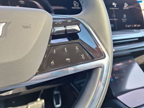 New 2026 Cadillac Vistiq Luxury w/ LPO, Floor Liner Package image 21