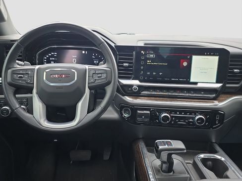 Used 2023 GMC Sierra 1500 Elevation w/ Elevation Premium Package AWD/4WD image 13