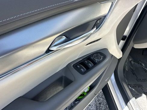 Used 2019 Cadillac XT5 Luxury FWD image 20
