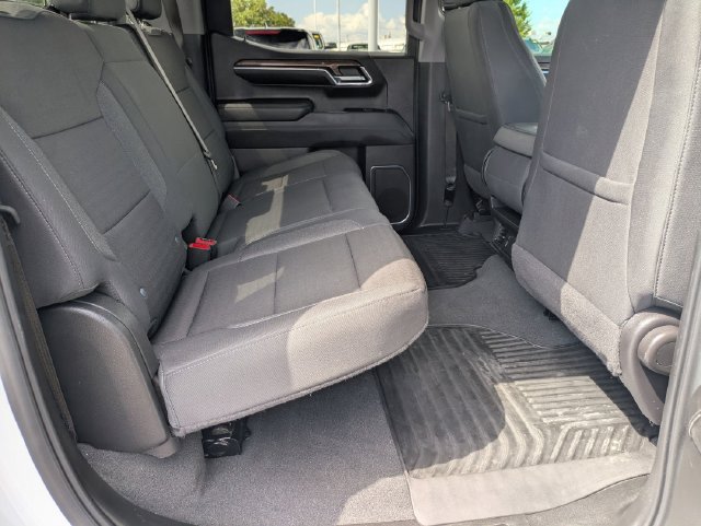 Used 2024 Chevrolet Silverado 1500 LT AWD/4WD image 28