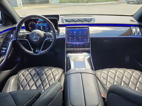 Used 2023 Mercedes-Benz S 580 4MATIC Sedan image 16