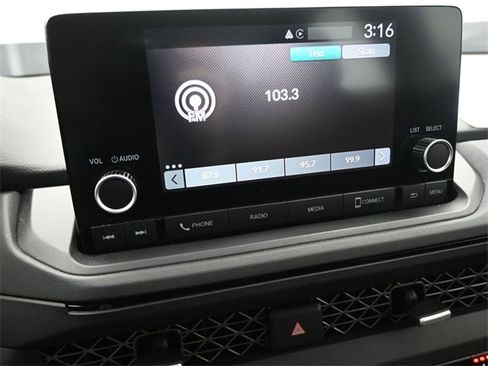 Used 2023 Honda Accord EX image 13