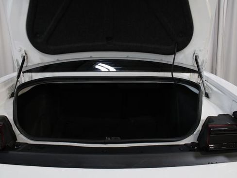 Used 2011 Dodge Challenger R/T RWD image 28