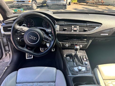 Used 2017 Audi RS 7 Prestige image 19
