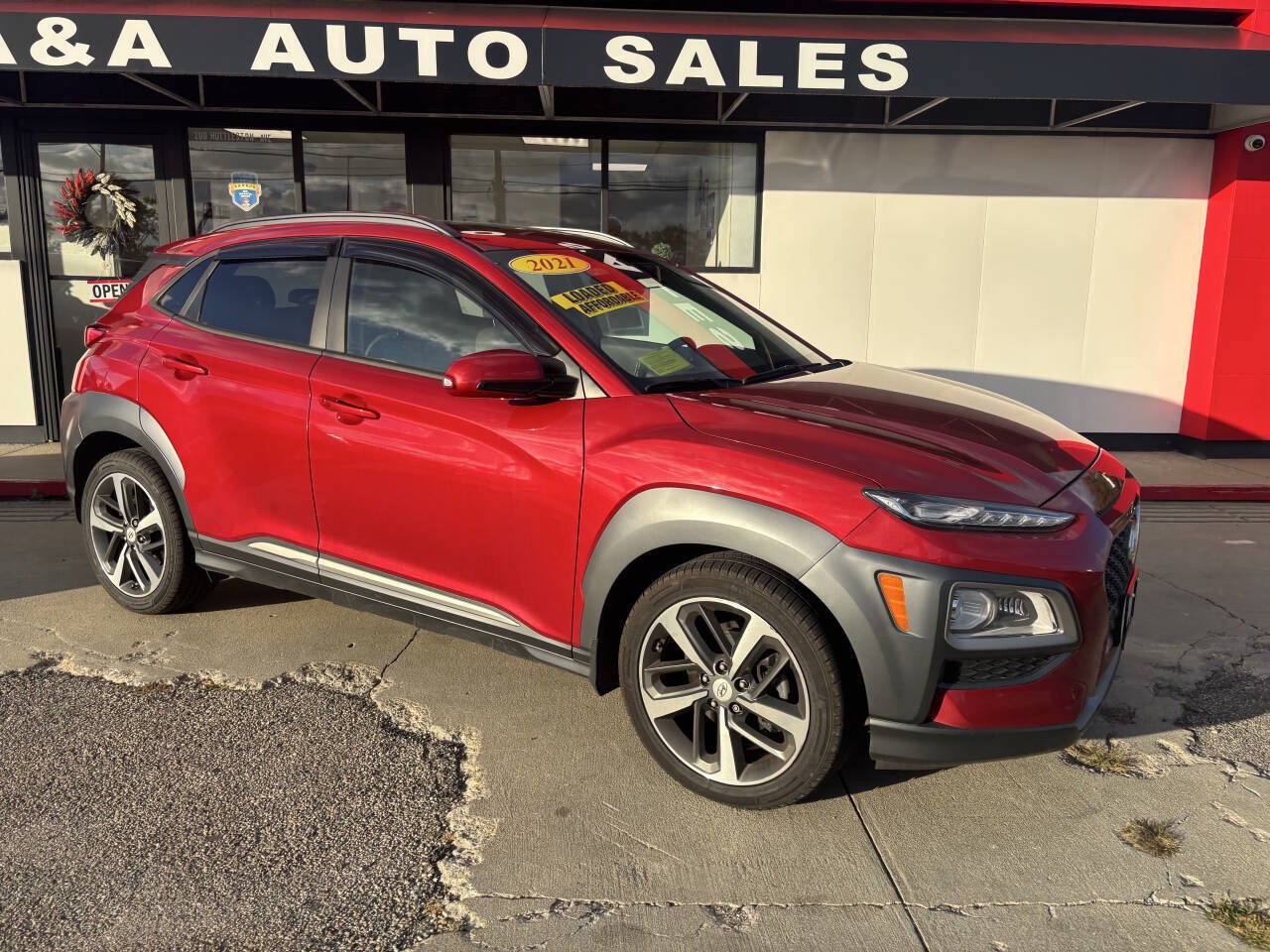 Used 2021 Hyundai Kona Limited w/ Cargo Package AWD/4WD image 4