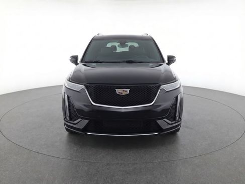 Used 2021 Cadillac XT6 Premium Luxury AWD/4WD image 5