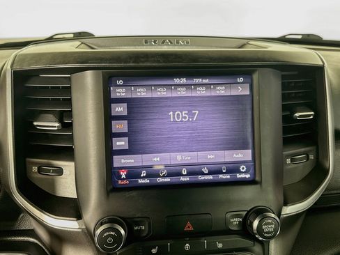 Used 2019 RAM 1500 Big Horn AWD/4WD image 19