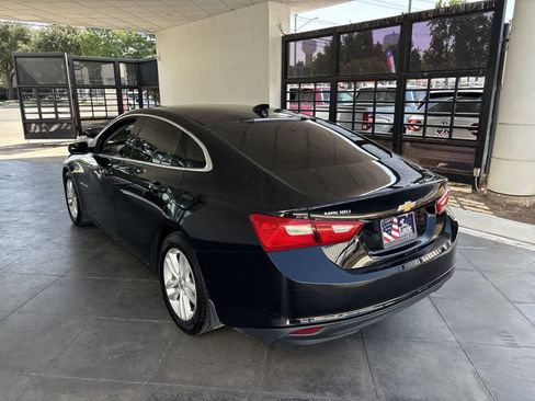 Used 2016 Chevrolet Malibu LT image 4