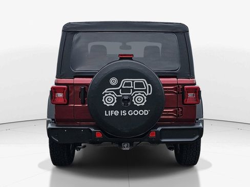 Used 2021 Jeep Wrangler Sport AWD/4WD image 5