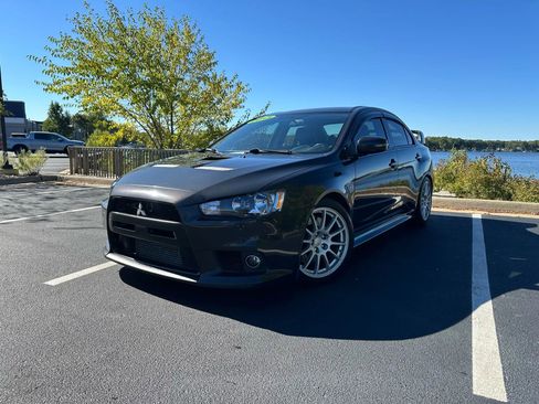 Used 2015 Mitsubishi Lancer Evolution GSR image 1