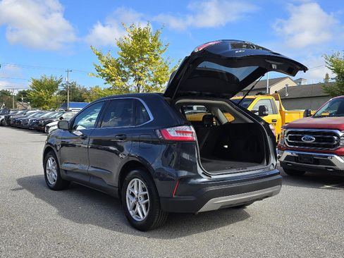 Used 2023 Ford Edge SEL image 6