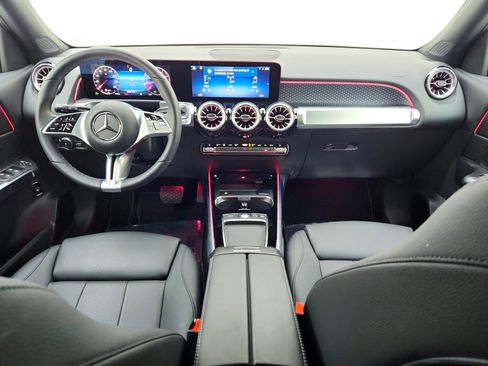 Certified 2026 Mercedes-Benz GLB 250 image 28