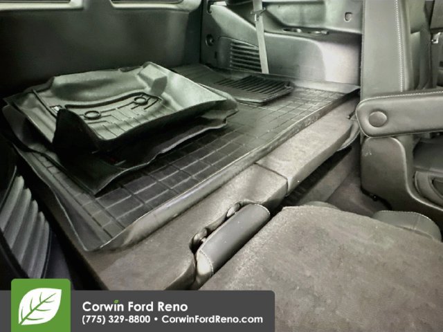 Used 2020 Chevrolet Tahoe Premier w/ RST 6.2L Performance Edition AWD/4WD image 32