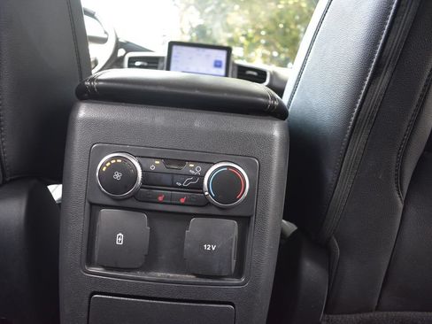 Used 2023 Ford Explorer Limited RWD image 30