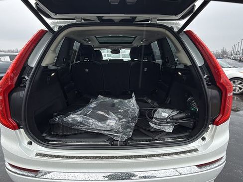 Certified 2024 Volvo XC90 T8 Plus w/ Protection Package Premier image 29