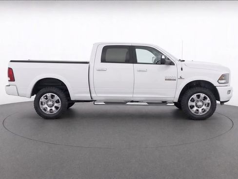 Used 2018 RAM 2500 Big Horn w/ Sport Appearance Group AWD/4WD image 9