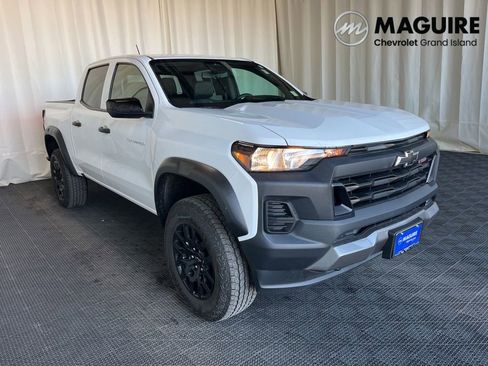 Used 2024 Chevrolet Colorado Trail Boss w/ Advanced Trailering Package AWD/4WD image 28