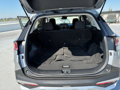Used 2025 Kia Sportage LX FWD image 30
