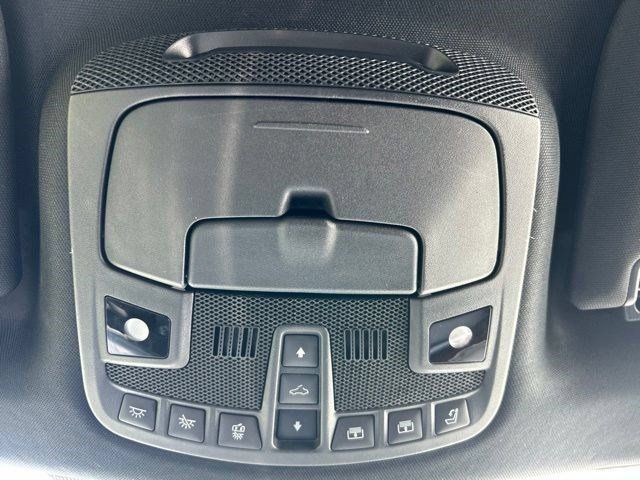 Used 2021 Lincoln Navigator L Reserve AWD/4WD image 39