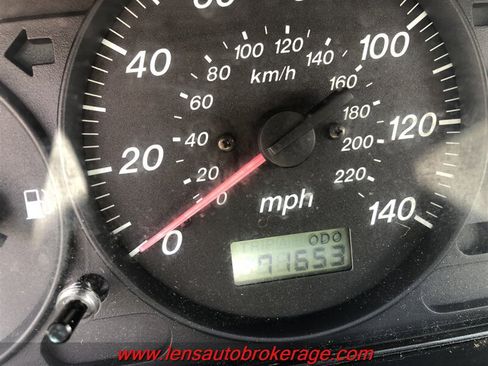 Used 2001 MAZDA Protege FWD image 2