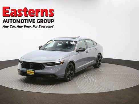 Used 2023 Honda Accord Sport image 55