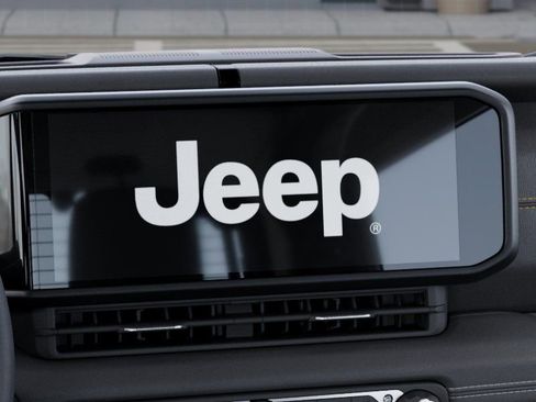 New 2026 Jeep Wrangler Unlimited Sahara AWD/4WD image 19