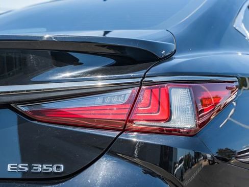 Used 2019 Lexus ES 350 F Sport w/ Accessory Package FWD image 7