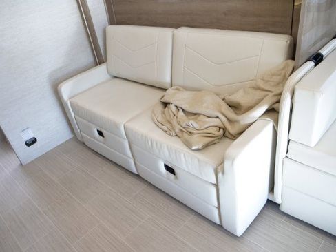 Used 2022 Mercedes-Benz Sprinter 3500 w/ Charging Package, Dashboard image 18