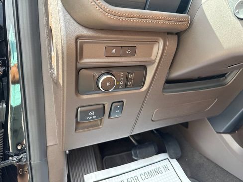 Certified 2024 Ford Expedition Max King Ranch AWD/4WD image 19