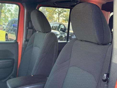 Used 2020 Jeep Gladiator Sport w/ Quick Order Package 24S AWD/4WD image 22