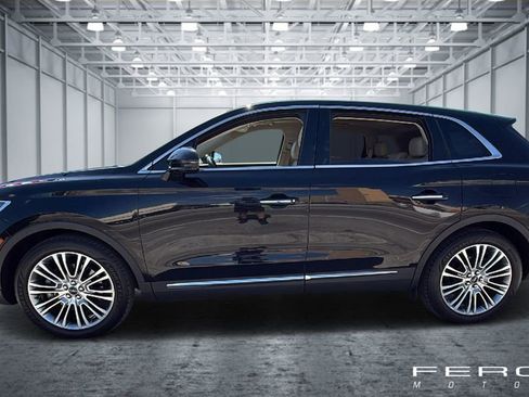 Used 2017 Lincoln MKX Reserve image 2