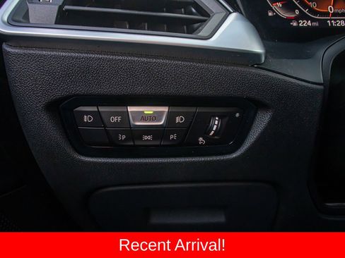 Used 2020 BMW 330i 330i w/ M Sport Package image 20