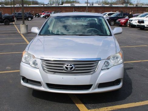 Used 2008 Toyota Avalon XL image 3