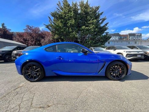 Certified 2025 Subaru BRZ tS RWD image 10
