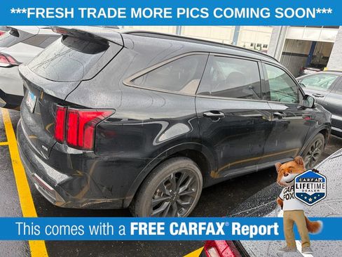 Used 2023 Kia Sorento SX AWD/4WD image 4